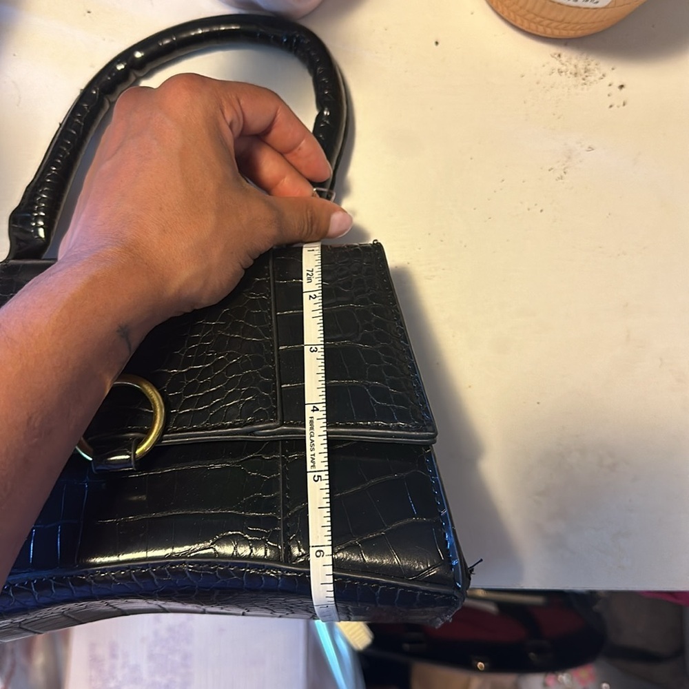 Black mini hand bag with strap - Picture 13 of 13